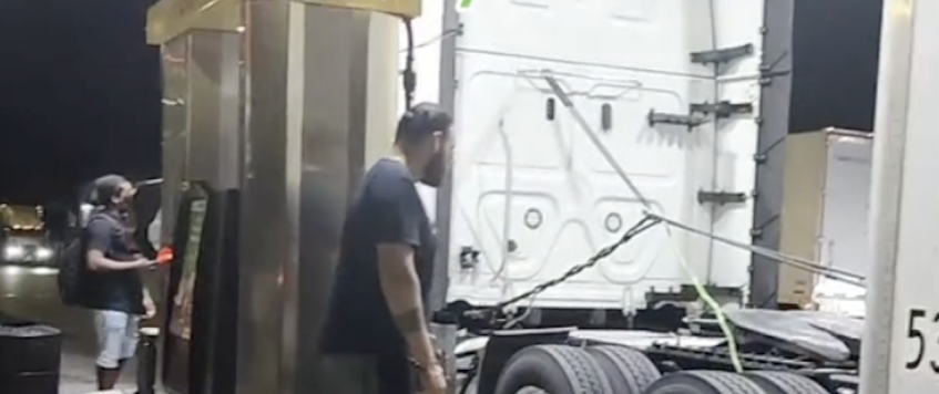 VIDEO: Someone actually pulled a driver’s fifth wheel pin at the fuel island 